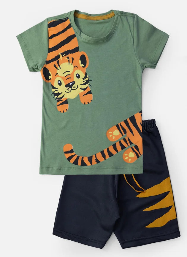 Kit 4 Peças Conjunto Infantil Masculino - 2 Blusas + 2 Shorts - Kit com 2 Conjuntos